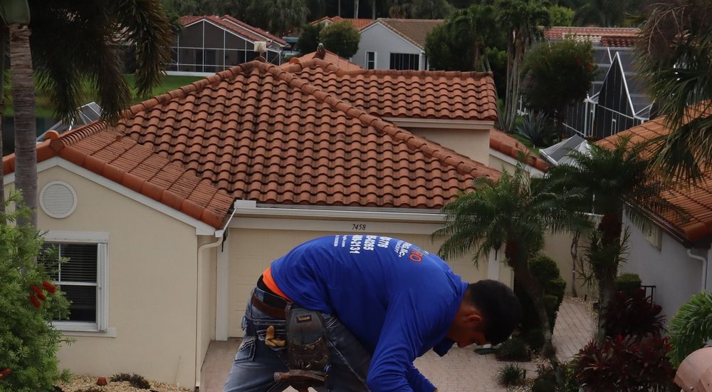 A finished Mediterranean-style tile roof on a South Florida home